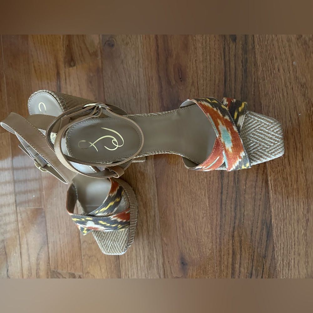 Beautiful Jessica Simpson platform heels with brown, orange and tan
